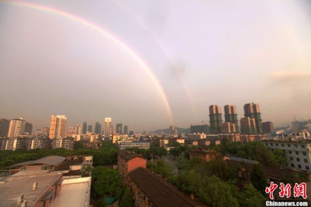 福建雨后彩虹：最新雨景奇观报道